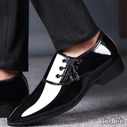 Elegant Black Monks for Men - Stylish Lace-Up Monks