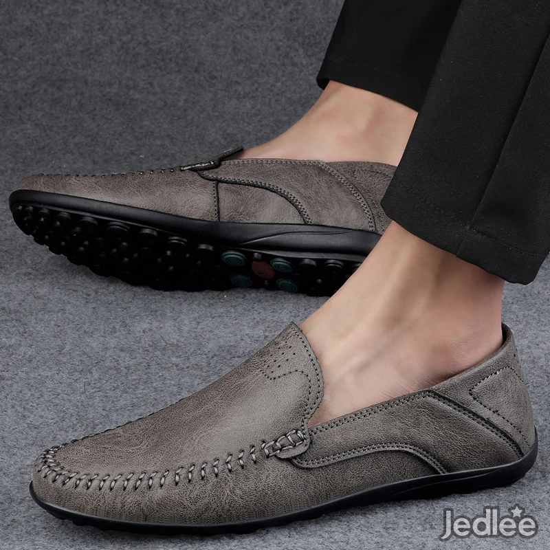 Classic Italian Leather Loafers: Superior Comfort and Style