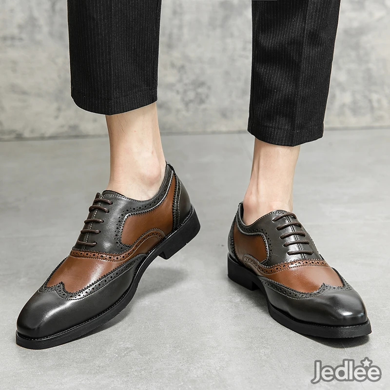Fashion Classic Leather Oxford Spectators - Men's Luxury Footwear