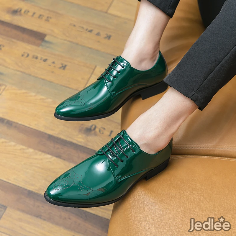 Elegant Patent Derby Leather Shoes for Men - Stylish Medallion Fashion