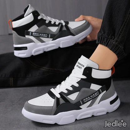 High-top Two Toned Skating Shoes - Trendsetting Design for Urban Thrills