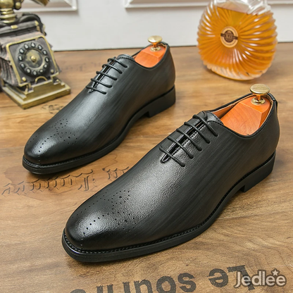 Elegant Whole-Cut Leather Oxfords for Men - Italian Style