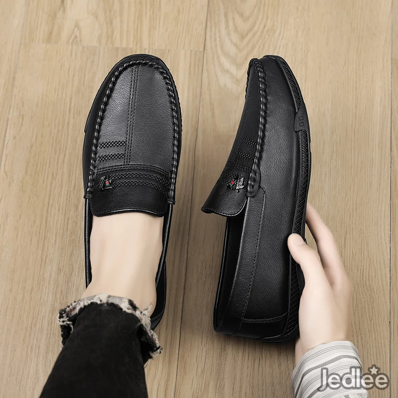 Italian Leather Loafer Shoes for Men: Classic Style