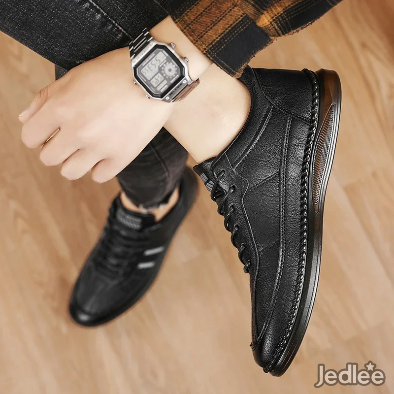 Casual Leather Canvas Sneakers - Perfectly Stylish and Lightweight