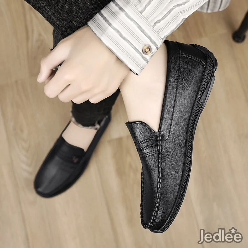 Italian Leather Loafer Shoes for Men: Classic Style