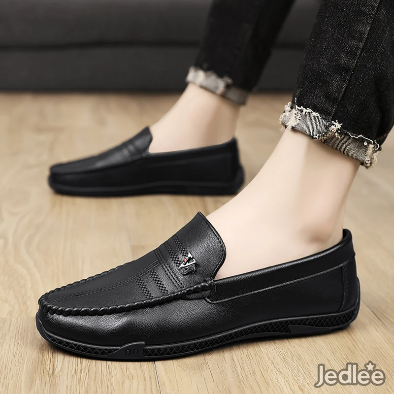 Italian Leather Loafer Shoes for Men: Classic Style